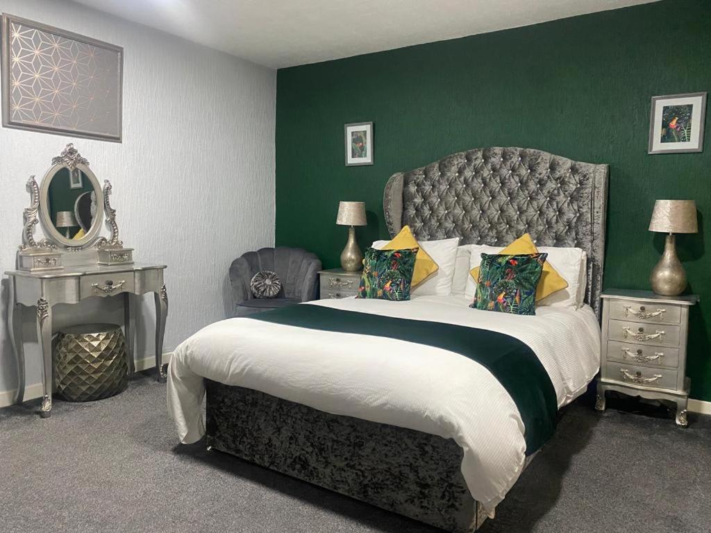 Saphire Glasgow Apartments Giffnock Luaran gambar